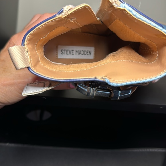 NWOT Steve Madden Illusion Boots - Picture 8 of 14